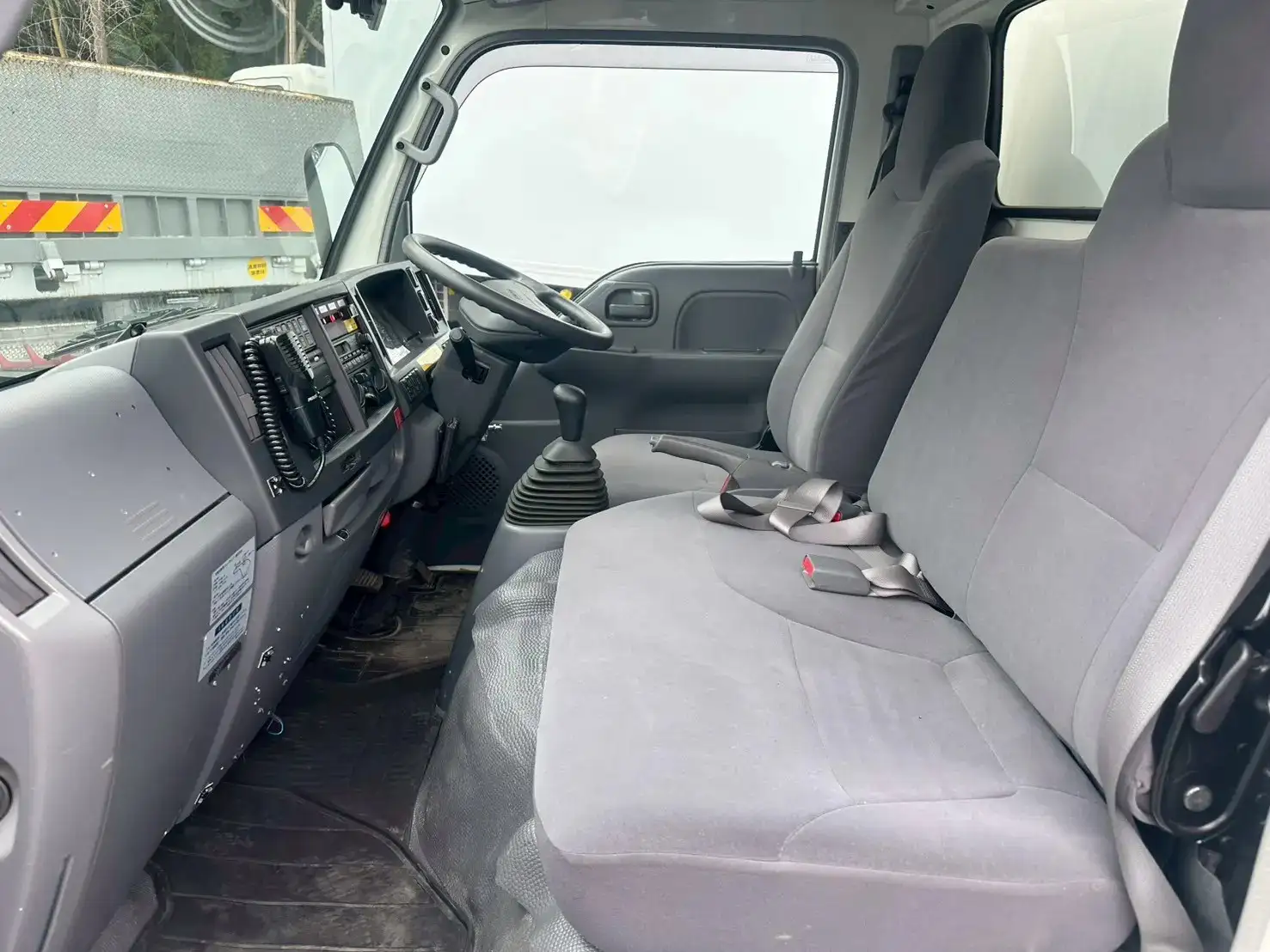 いすゞ エルフ 小型 特殊車両 BDG-NKS85AN H21の中古トラック画像13