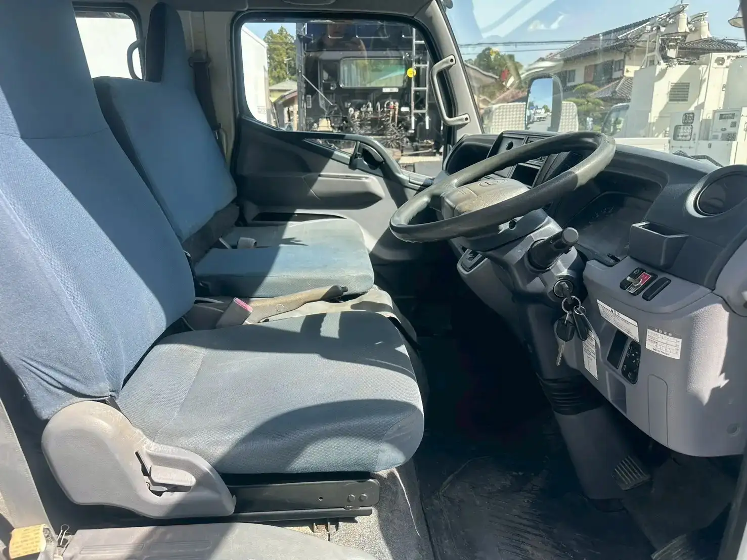 日産UD その他 小型 平ボディ Wキャブ TPG-FEB5Yの中古トラック画像11