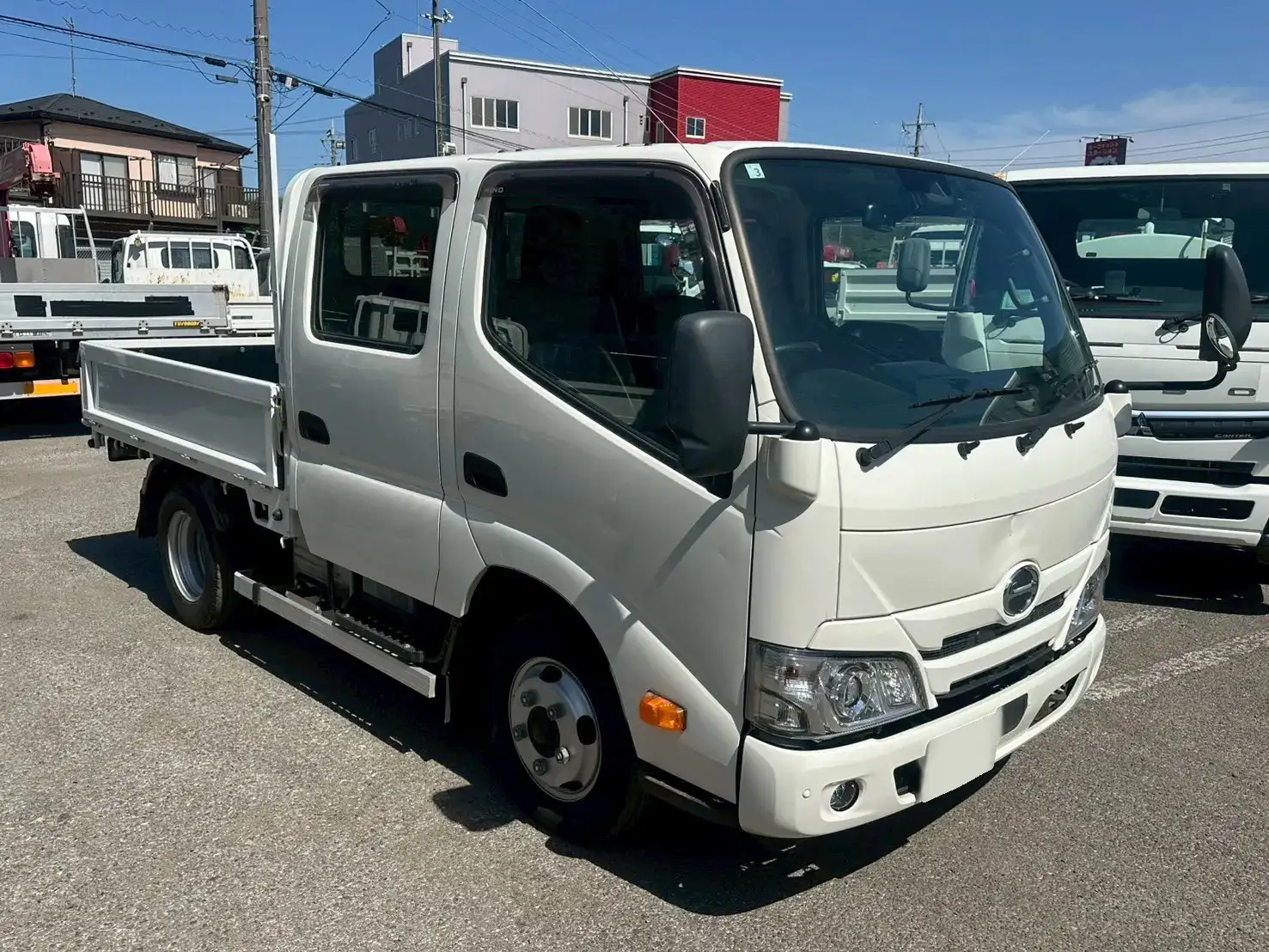 日野 デュトロ 小型 平ボディ Wキャブ 2RG-XZU605Mの中古トラック画像2