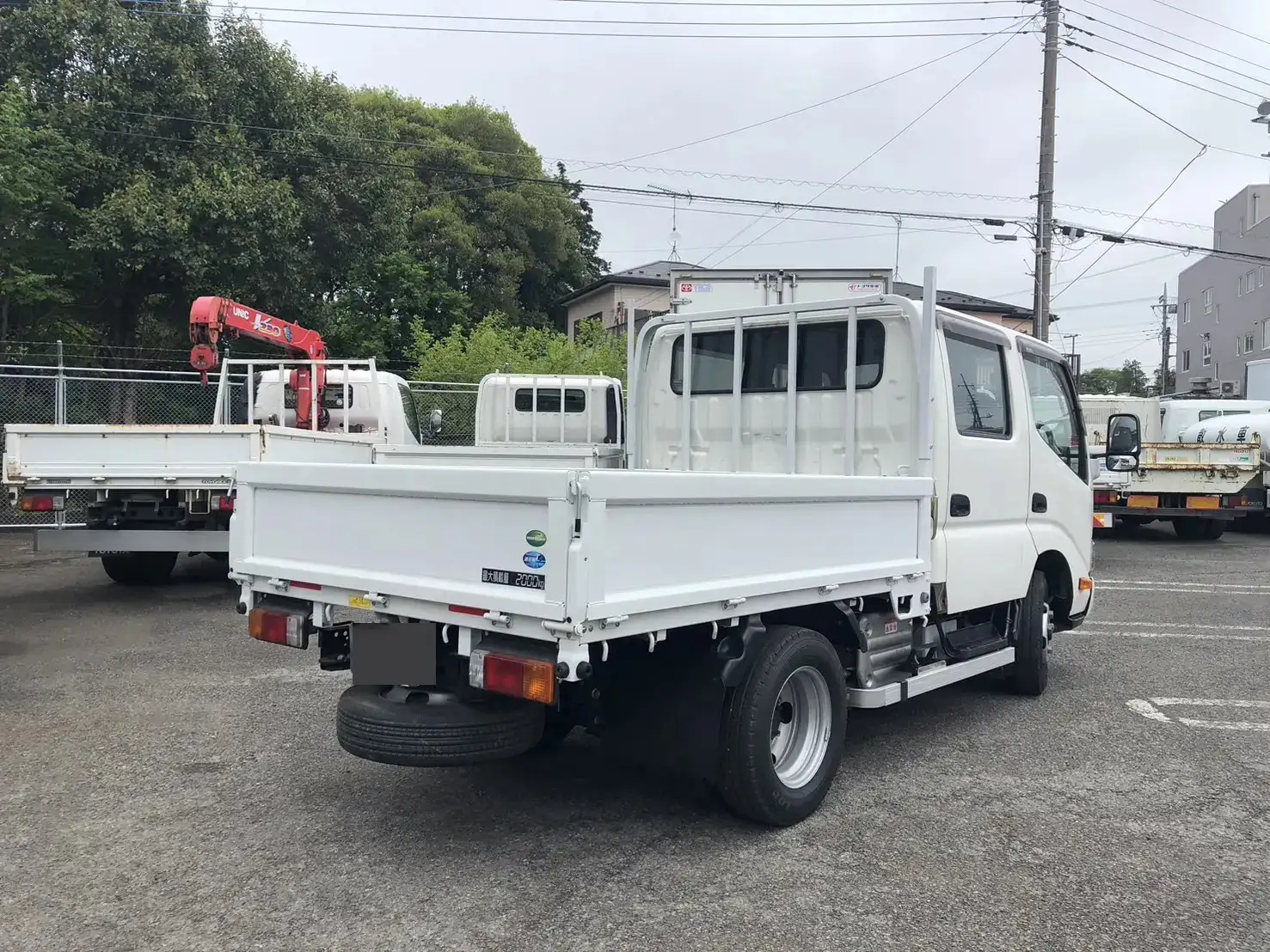 日野 デュトロ 小型 平ボディ Wキャブ 2RG-XZU605Mの中古トラック画像3