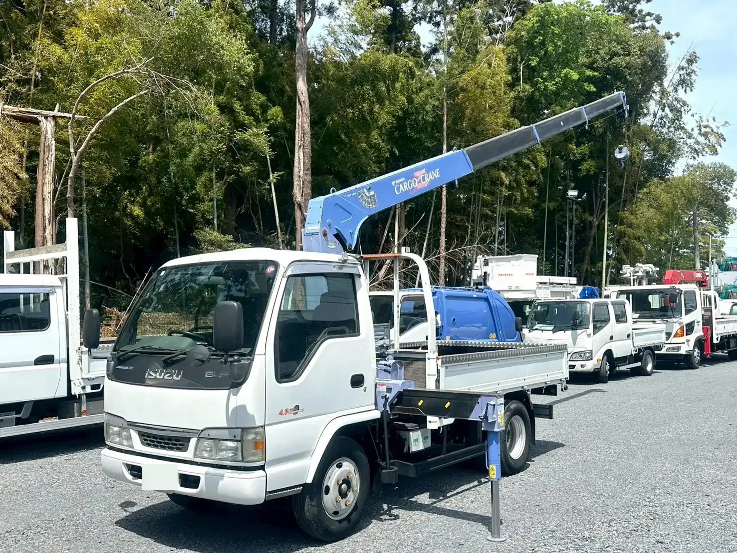 いすゞ エルフ 小型 クレーン付 4段 ラジコン｜画像1