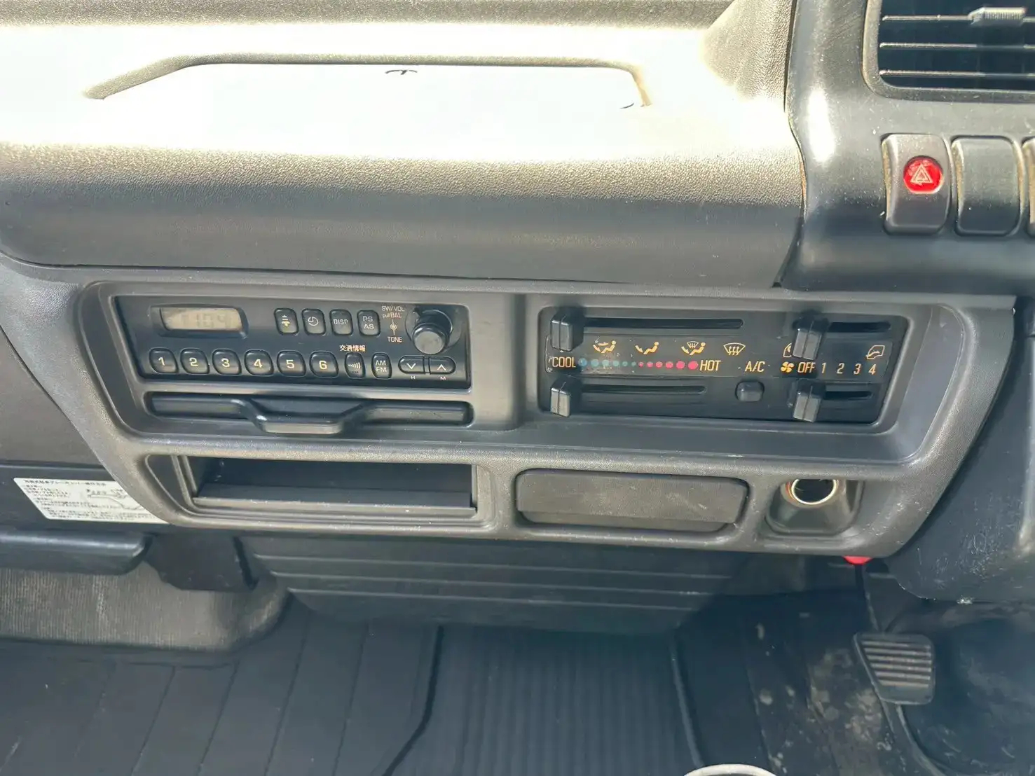 いすゞ エルフ 小型 クレーン付 4段 ラジコンの中古トラック画像13