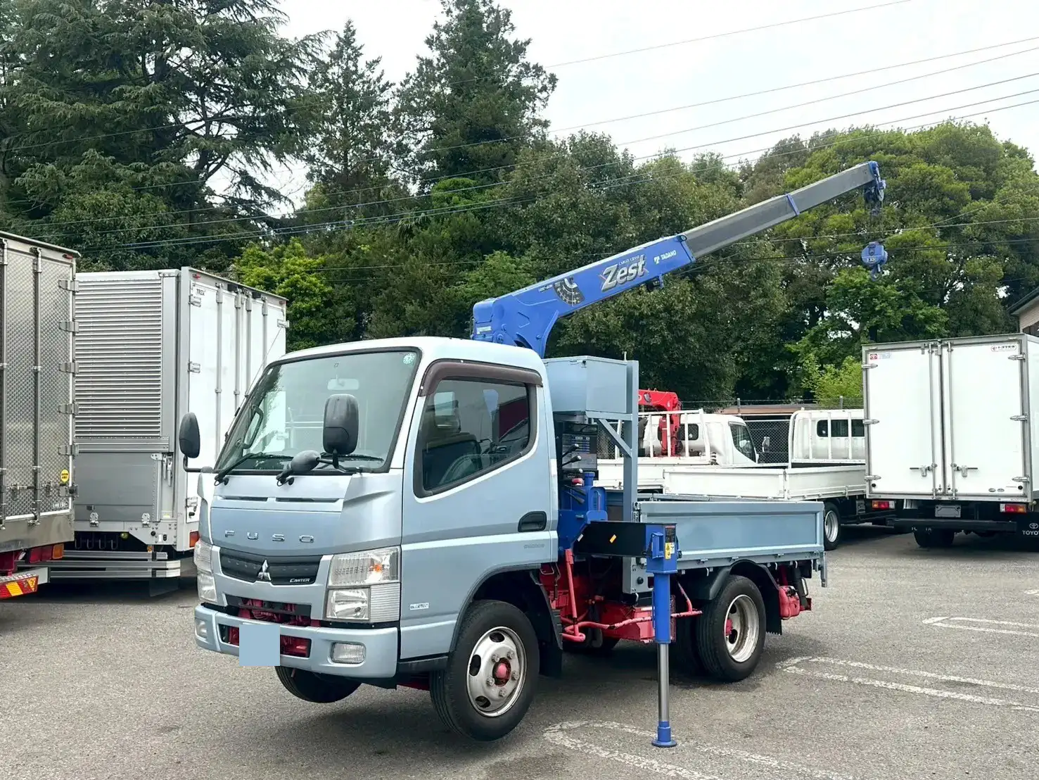 三菱 キャンター 小型 クレーン付 3段 ラジコン｜画像1