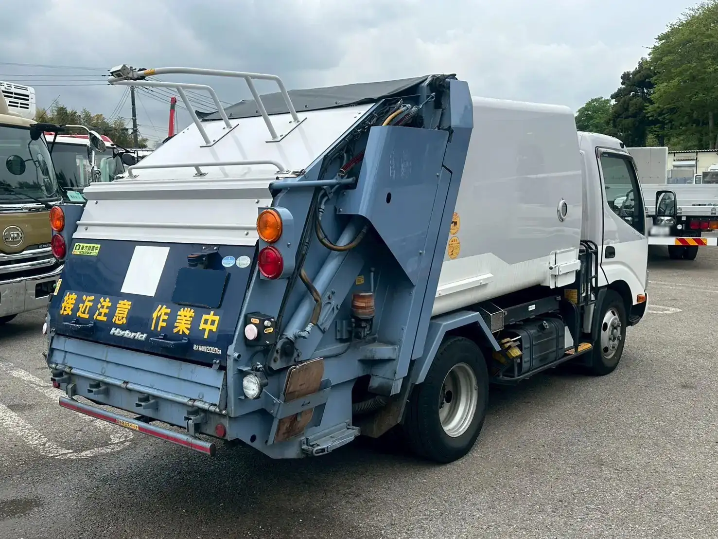 日野 デュトロ 小型 パッカー車 プレス式 TSG-XKU600Xの中古トラック画像3