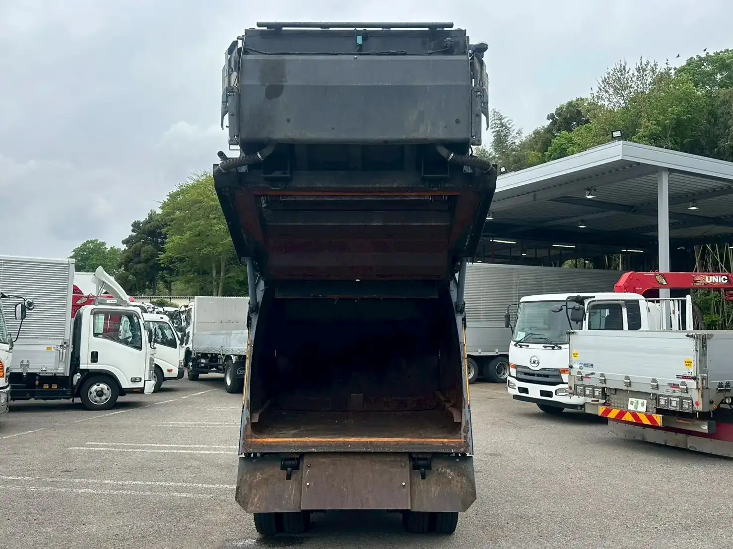 日野 デュトロ 小型 パッカー車 プレス式 TSG-XKU600Xの中古トラック画像6