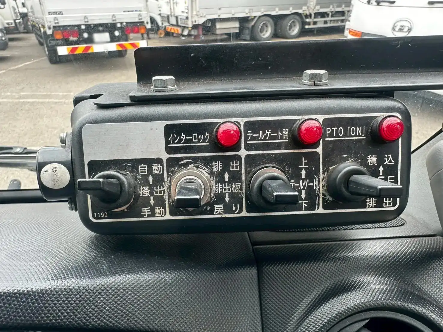 日野 デュトロ 小型 パッカー車 プレス式 TSG-XKU600Xの中古トラック画像13