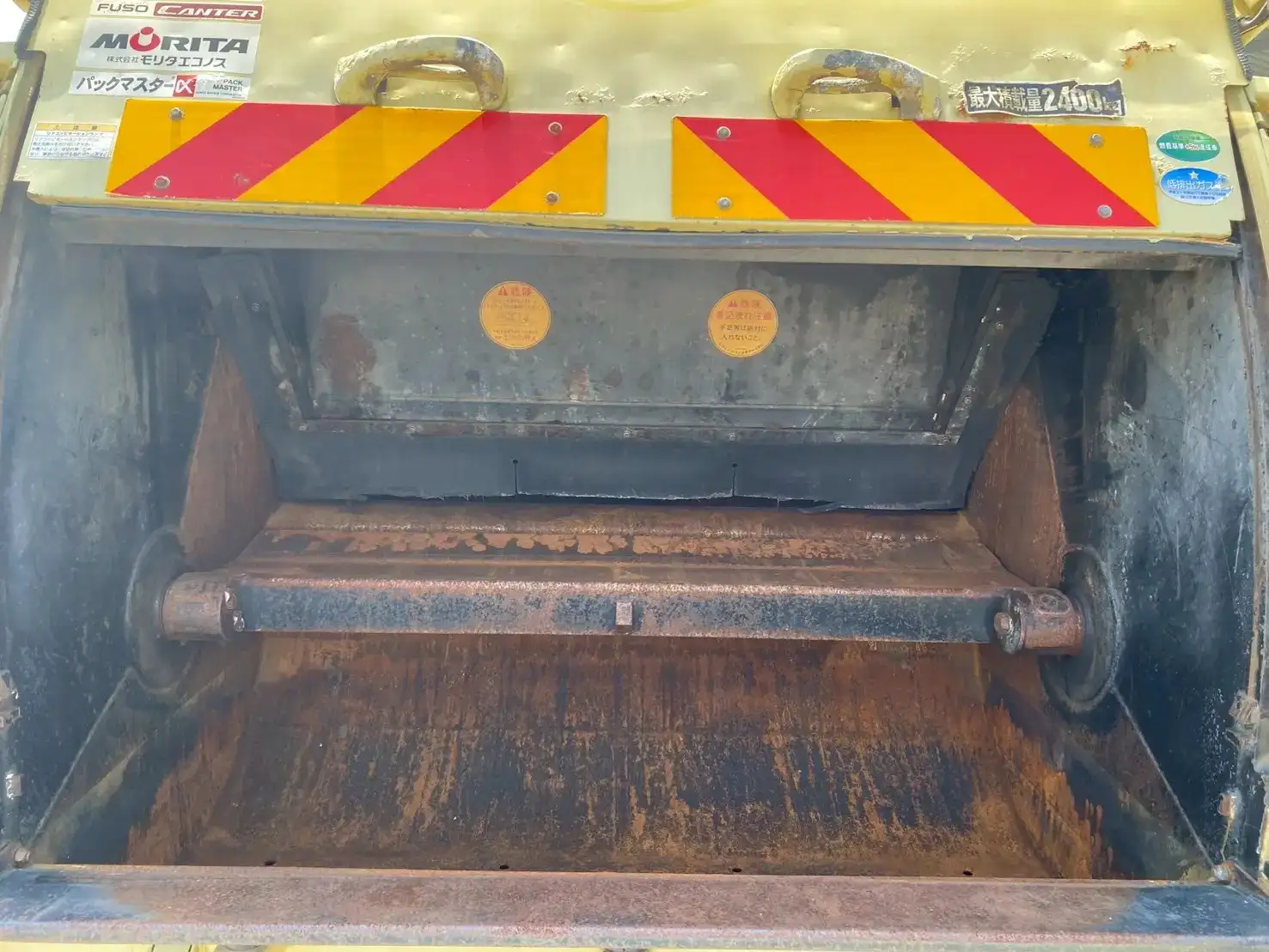 三菱 キャンター 小型 パッカー車 巻き込み式 回転ダンプ式の中古トラック画像7