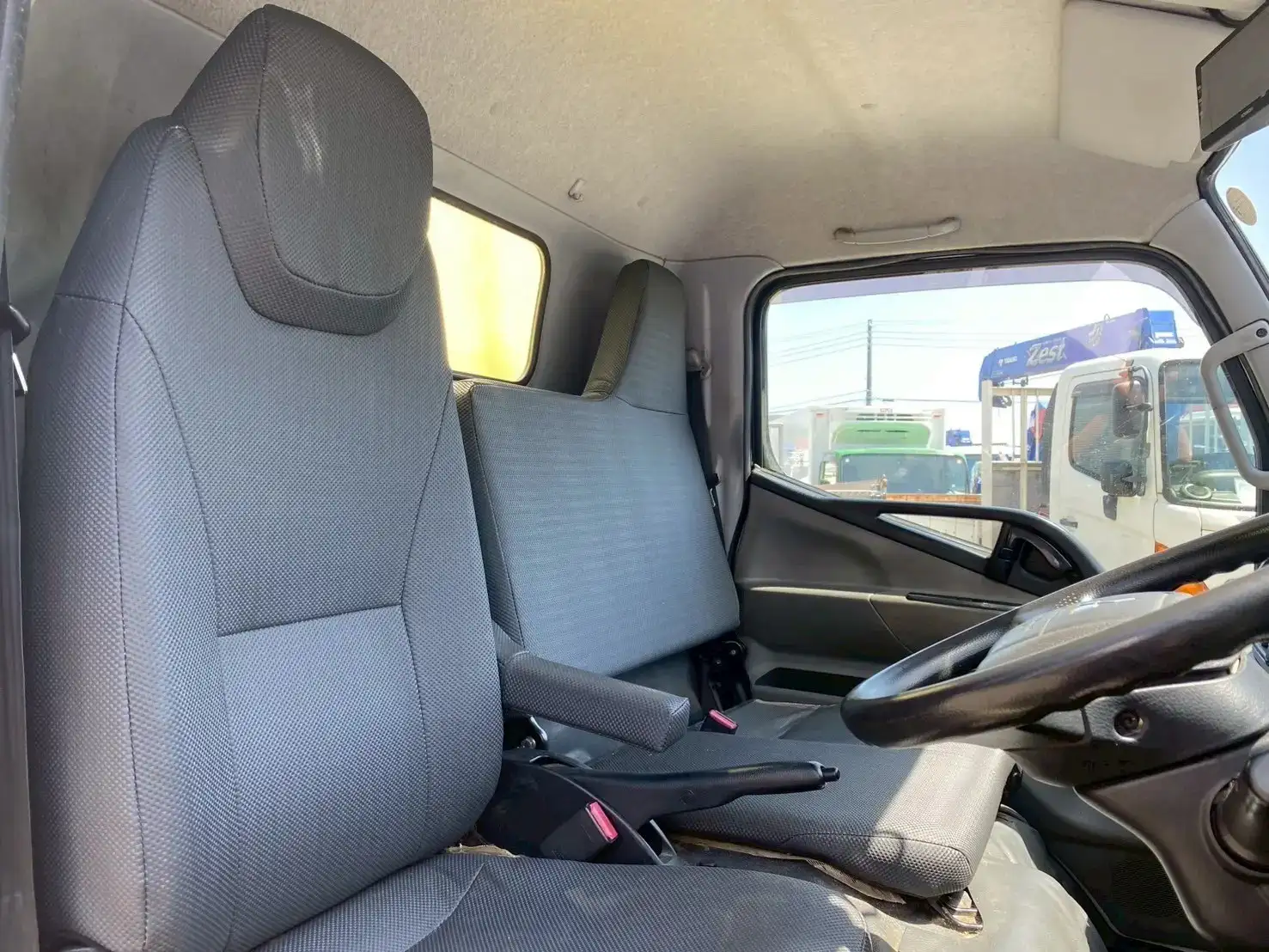 三菱 キャンター 小型 パッカー車 巻き込み式 回転ダンプ式の中古トラック画像10