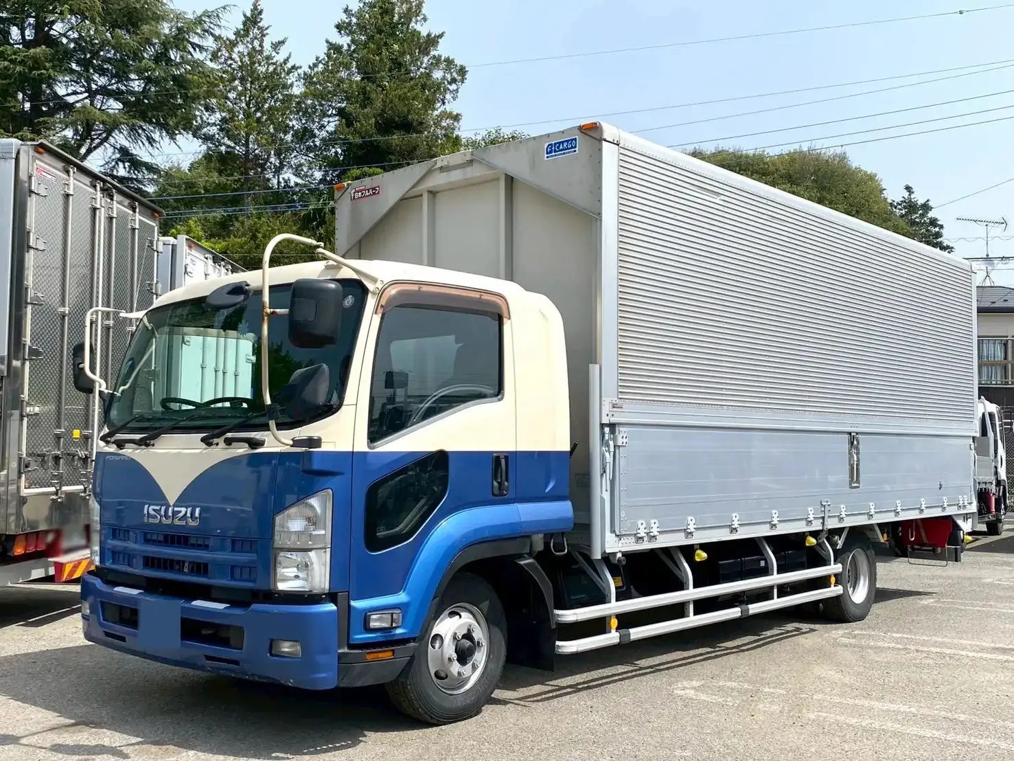 いすゞ フォワード 中型/増トン ウイング エアサス ジョルダー｜画像1