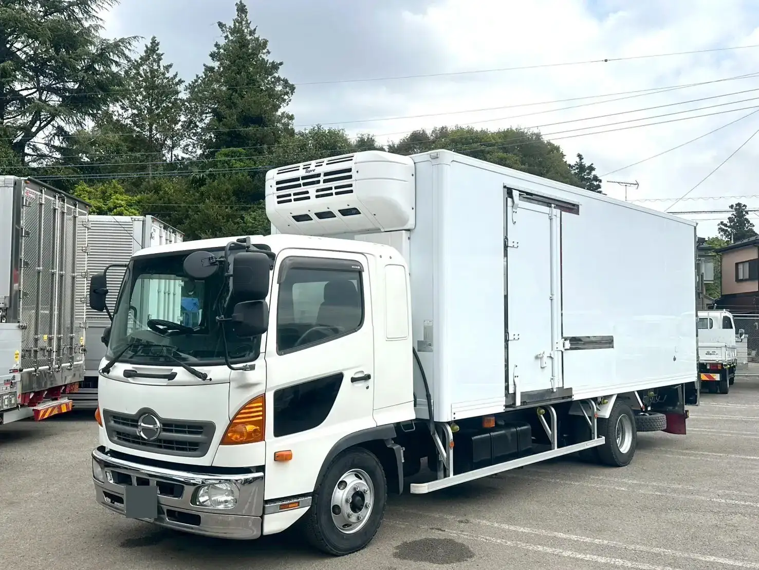 日野 レンジャー 中型/増トン 冷凍冷蔵 低温 床アルミの中古トラック画像1