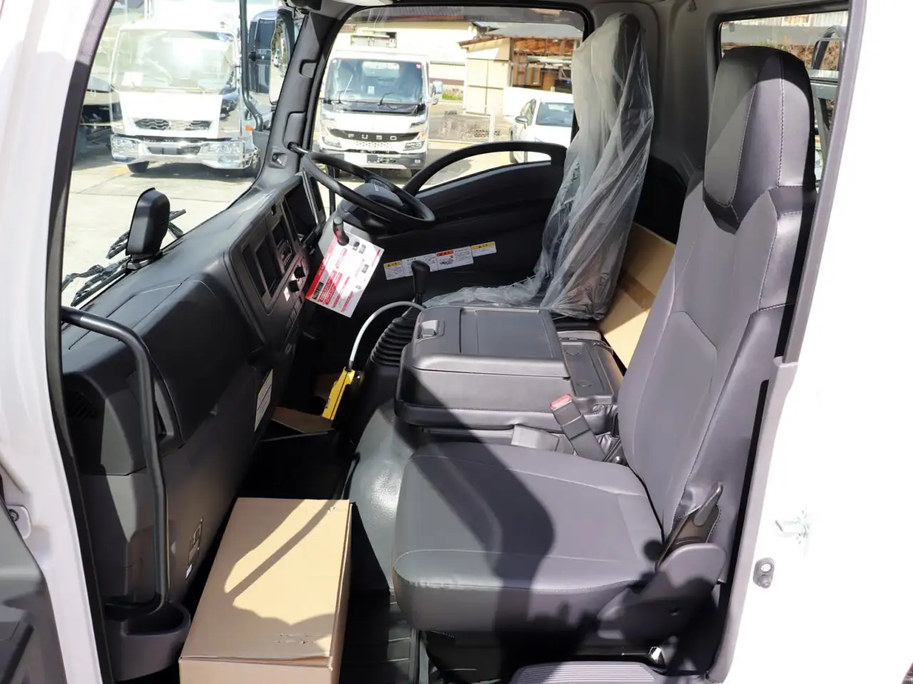 いすゞ フォワード 中型/増トン アームロール シングルホイスト 2RG-FRR90S4の中古トラック画像11