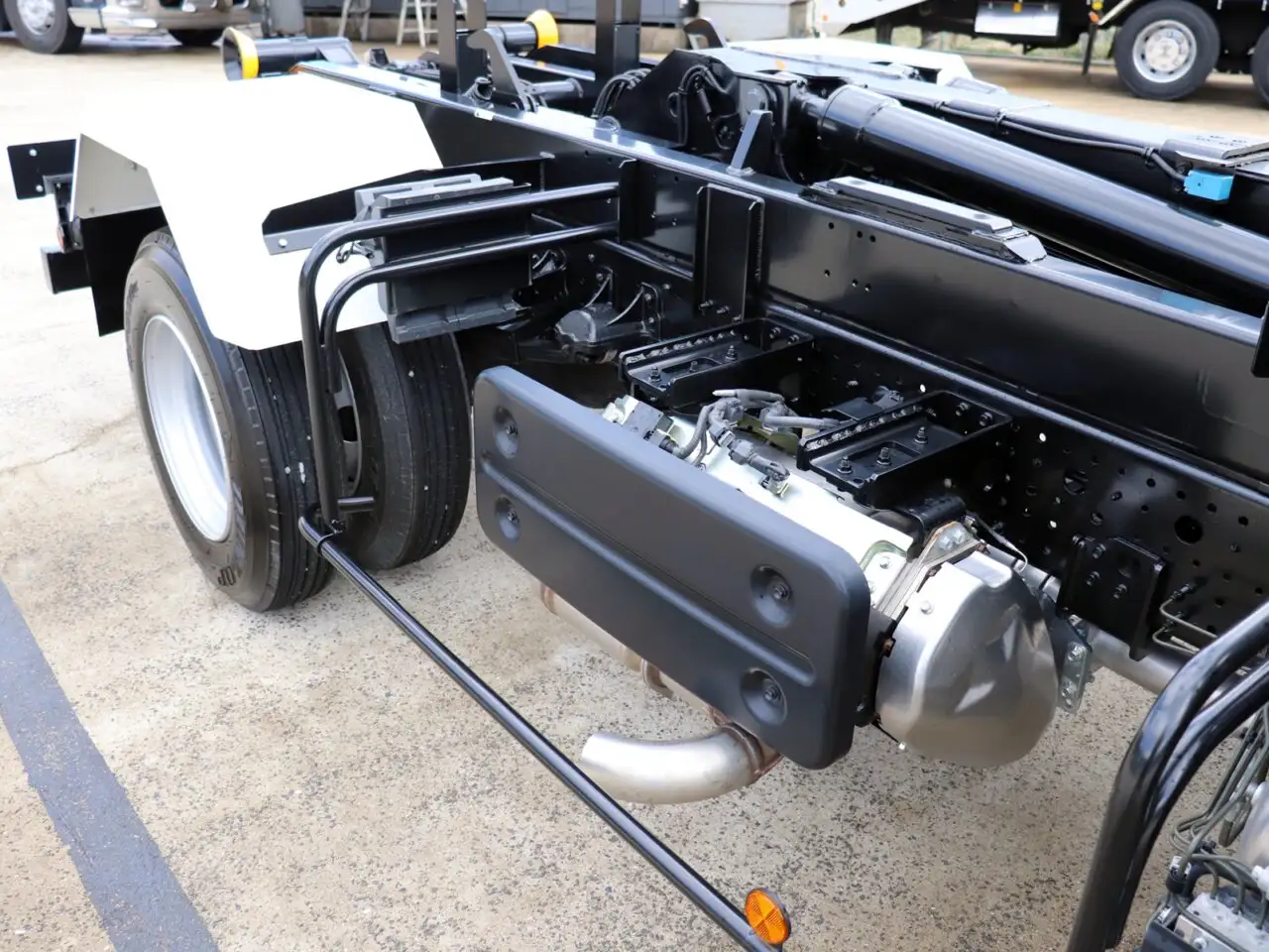 いすゞ フォワード 中型/増トン アームロール シングルホイスト 2RG-FRR90S4の中古トラック画像像17