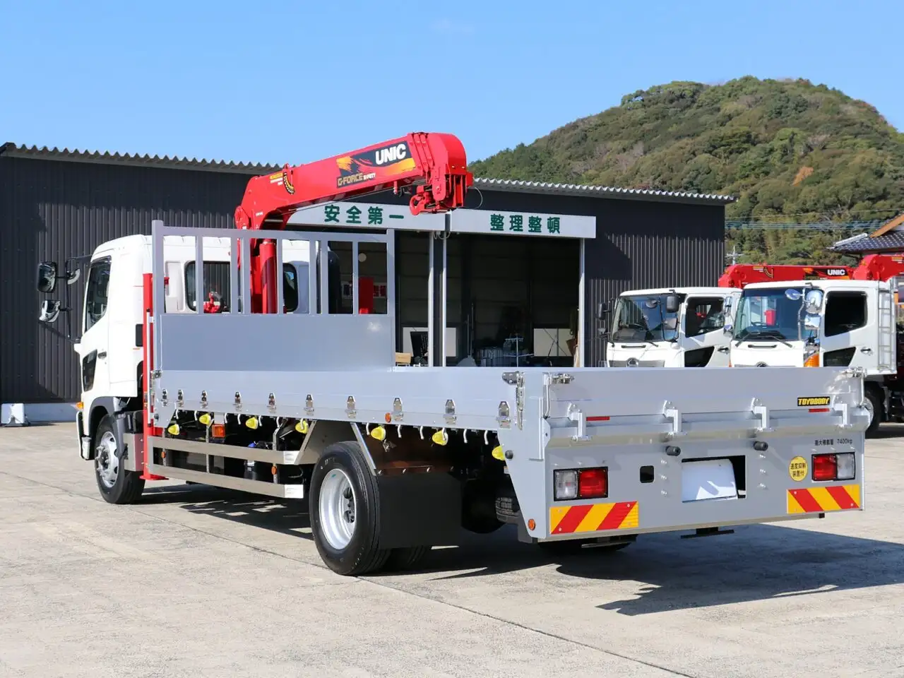 日野 レンジャー 中型/増トン 車両重機運搬 4段クレーン ラジコンの中古トラック画像3