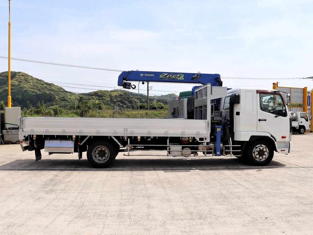 三菱 ファイター 中型/増トン クレーン付 3段 ラジコンの中古トラック画像3