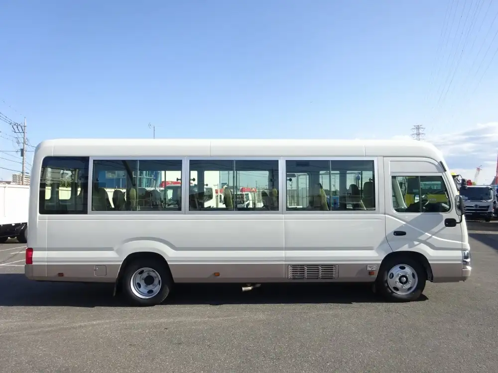 トヨタ コースター 小型 バス マイクロバス 2KG-GDB70の中古トラック画像3