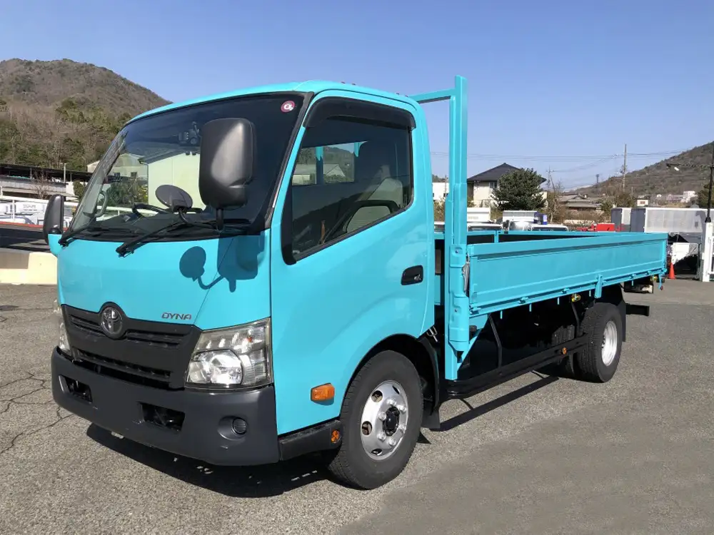 トヨタ ダイナ 小型 平ボディ SKG-XZU710 H24｜画像1