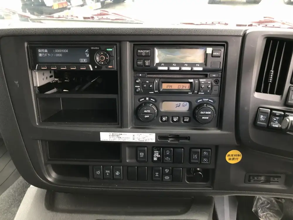 いすゞ ギガ 大型 冷凍冷蔵 冷凍ウイング エアサスの中古トラック画像11