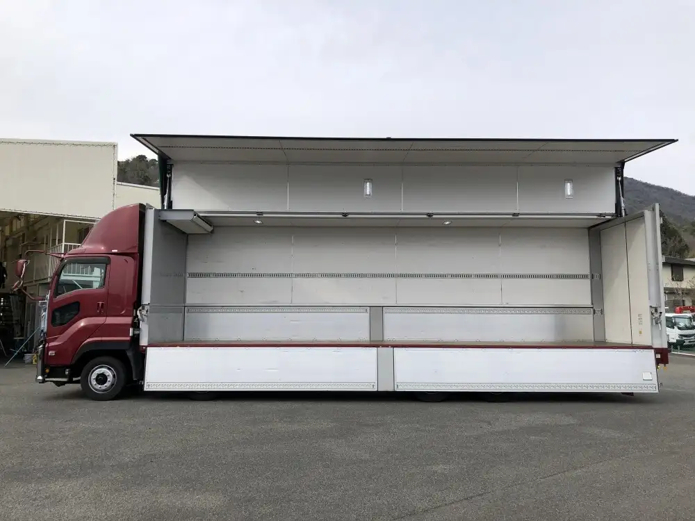 いすゞ ギガ 大型 冷凍冷蔵 冷凍ウイング エアサスの中古トラック画像5