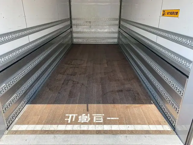 日野 レンジャー 中型/増トン ウイング パワーゲート エアサスの中古トラック画像9