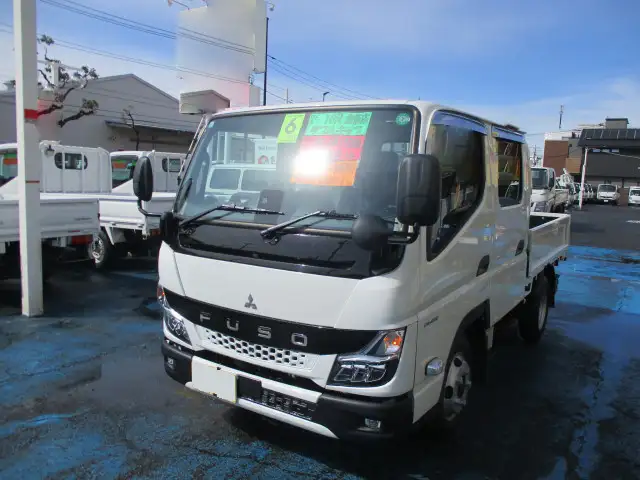 三菱 キャンター 小型 平ボディ Wキャブ 2RG-FBA20｜画像1