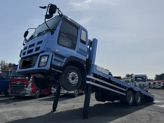 いすゞ ギガ 大型 車両重機運搬 ラジコン ベッドの中古トラック画像7