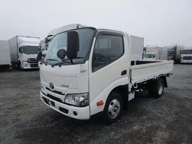 トヨタ ダイナ 小型 平ボディ 2KG-XZC605 R6｜画像1
