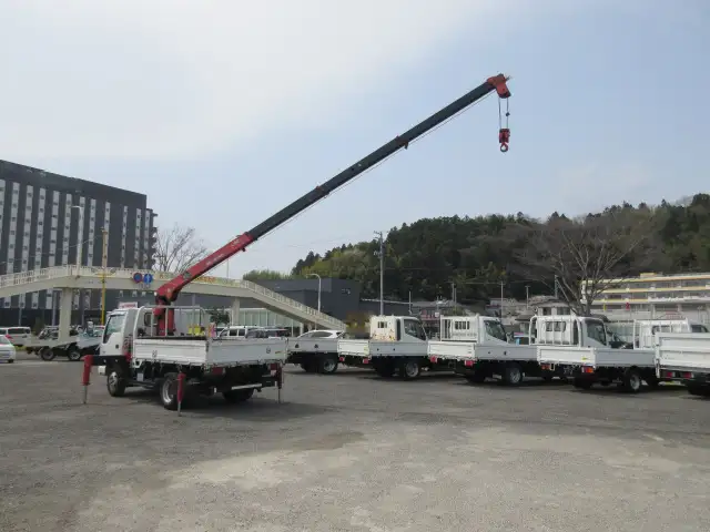 いすゞ エルフ 小型 クレーン付 4段 フックインの中古トラック画像8