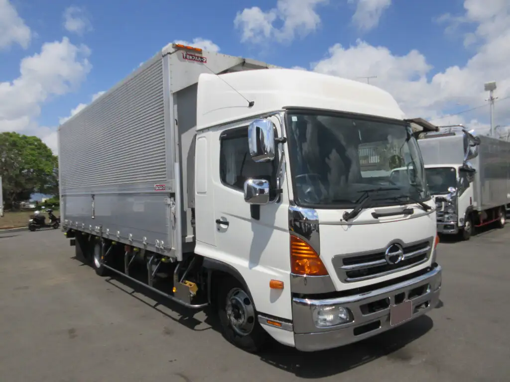 日野 レンジャー 中型/増トン ウイング パワーゲート エアサスの中古トラック画像2