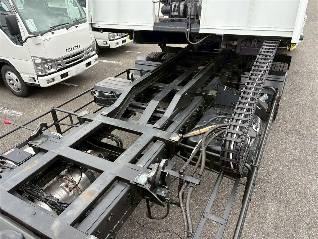 三菱 ファイター 中型/増トン 車両重機運搬 4段クレーン フックインの中古トラック画像16