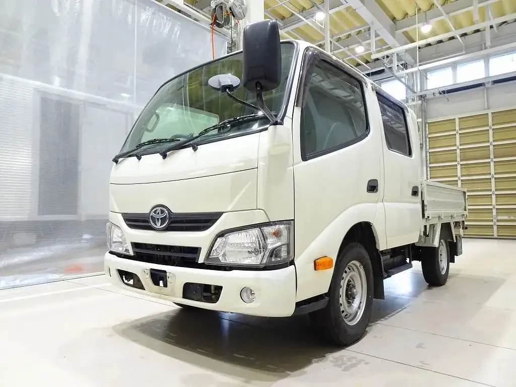トヨタ トヨエース 小型 平ボディ Wキャブ LDF-KDY281の中古トラック画像1