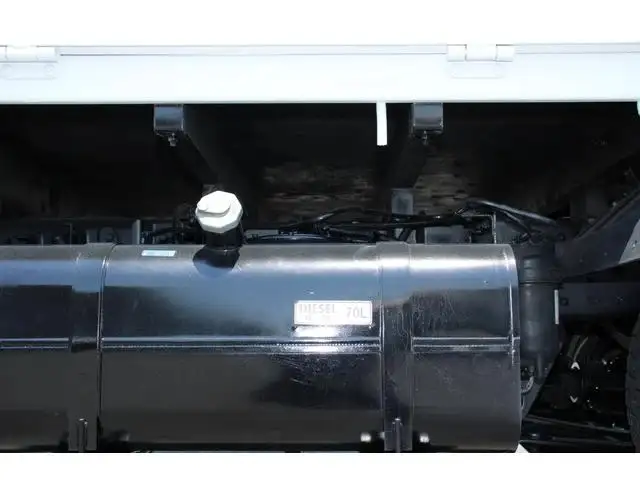 三菱 キャンター 小型 平ボディ 床鉄板 の中古トラック画像16