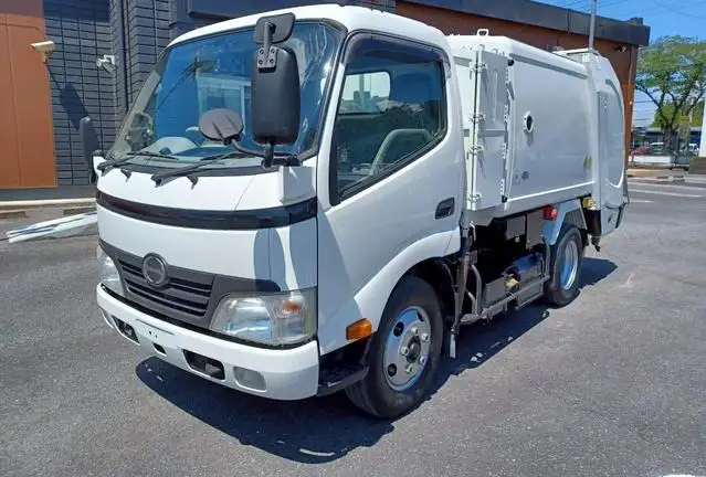 日野 デュトロ 小型 パッカー車 巻き込み式 回転ダンプ式｜画像1