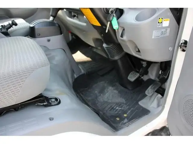 日野 デュトロ 小型 平ボディ 床鉄板 の中古トラック画像14