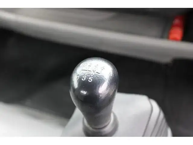 日野 デュトロ 小型 平ボディ 床鉄板 の中古トラック画像12