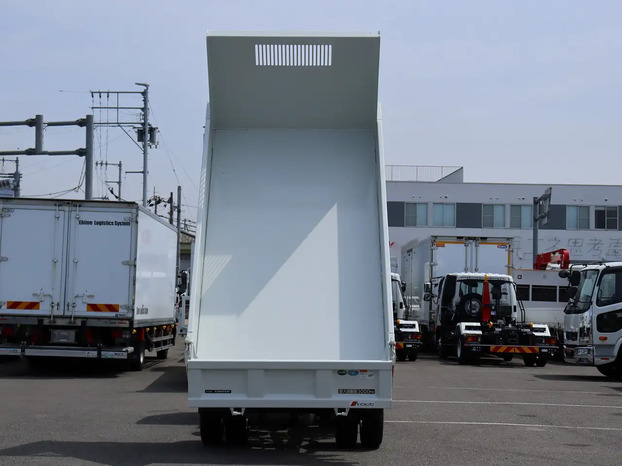 三菱 キャンター 小型 ダンプ 2RG-FBA60 R7の中古トラック画像6