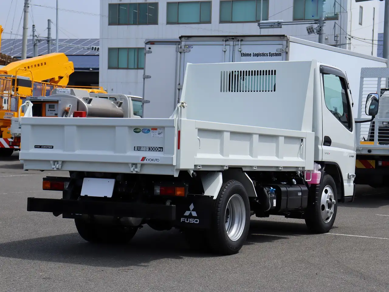 三菱 キャンター 小型 ダンプ 2RG-FBA60 R7の中古トラック画像3