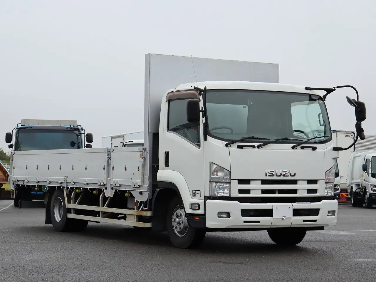 いすゞ フォワード 中型/増トン 平ボディ アルミブロック エアサスの中古トラック画像3