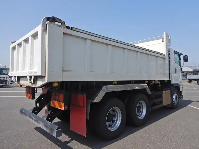 いすゞ ギガ 大型 ダンプ 土砂禁 2PG-CXZ77CTの中古トラック画像3