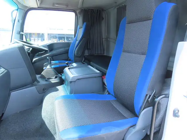 いすゞ ギガ 大型 タンク車 バルク QKG-CYL77Bの中古トラック画像14