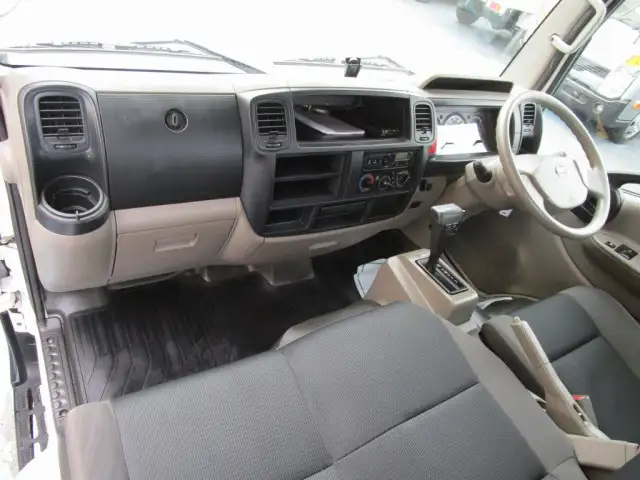 日産 アトラス 小型 平ボディ CBF-SQ2F24 H31/R1の中古トラック画像14