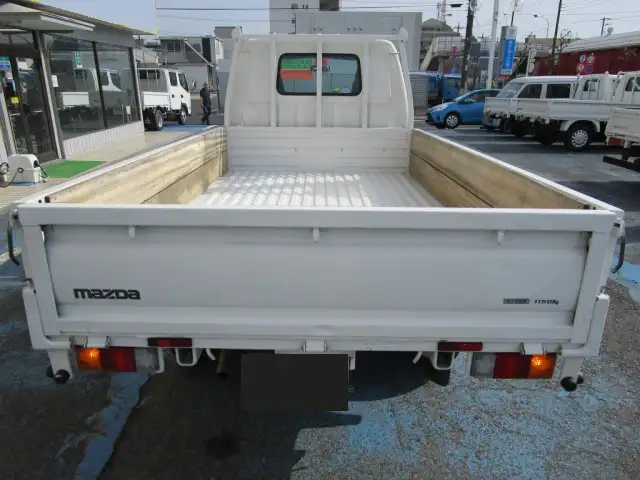 マツダ ボンゴ 小型 平ボディ DBF-SLP2T H29の中古トラック画像3