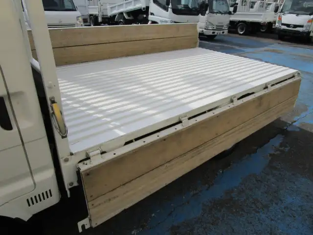 マツダ ボンゴ 小型 平ボディ DBF-SLP2T H29の中古トラック画像11