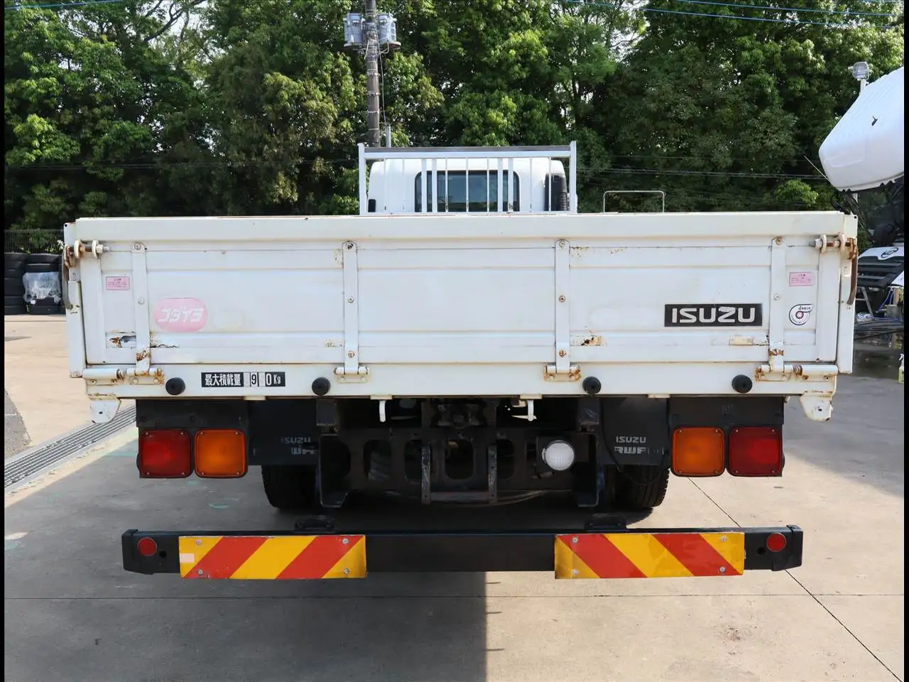 いすゞ フォワード 中型/増トン 平ボディ TKG-FRR90S1 H26の中古トラック画像4