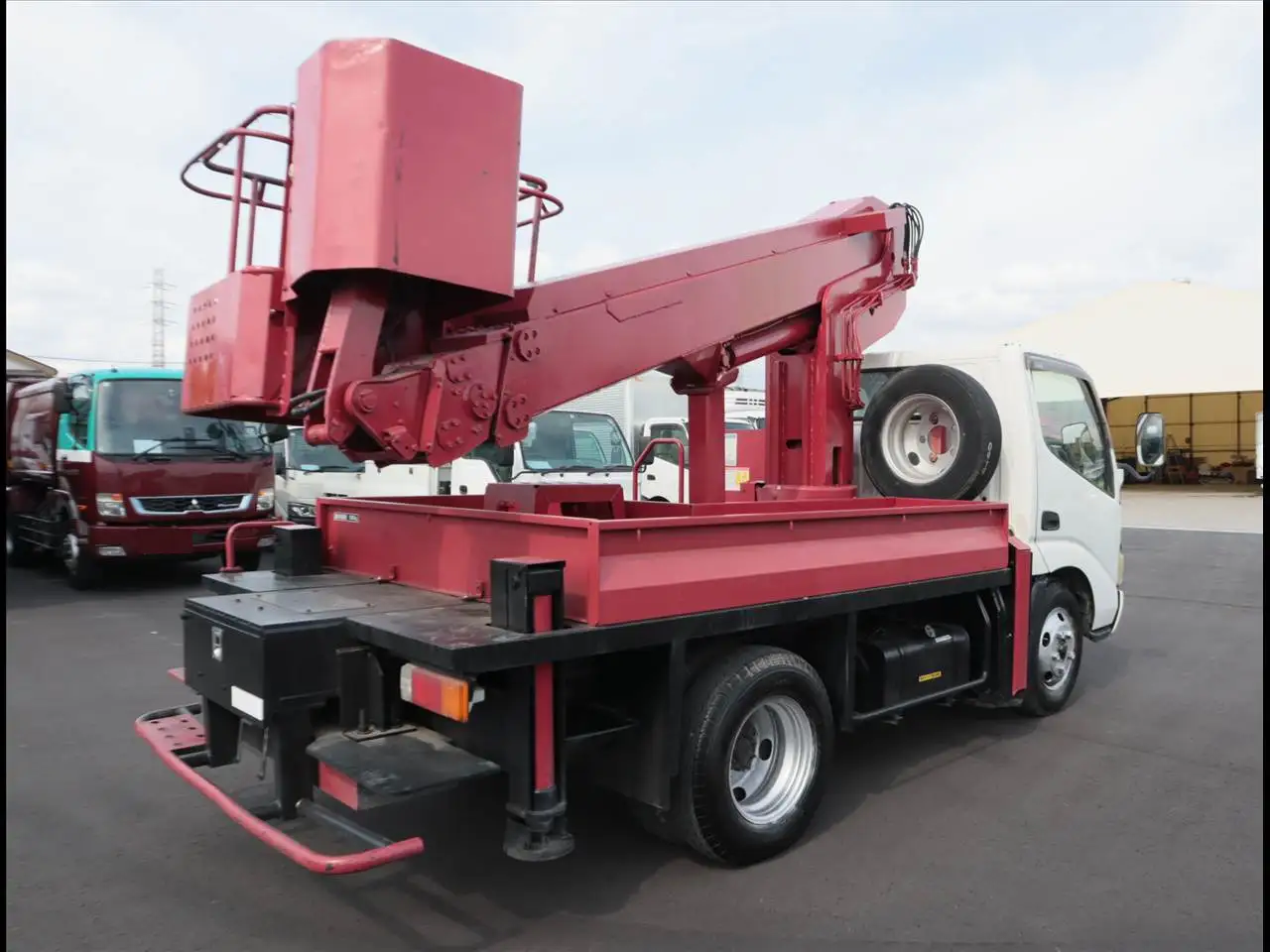 日野 デュトロ 小型 高所・建柱車 高所作業車 PB-XZU301Eの中古トラック画像5