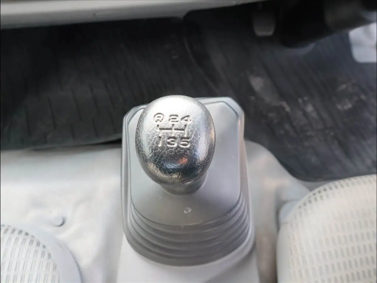 トヨタ トヨエース 小型 平ボディ パワーゲート TKG-XZU710の中古トラック画像14
