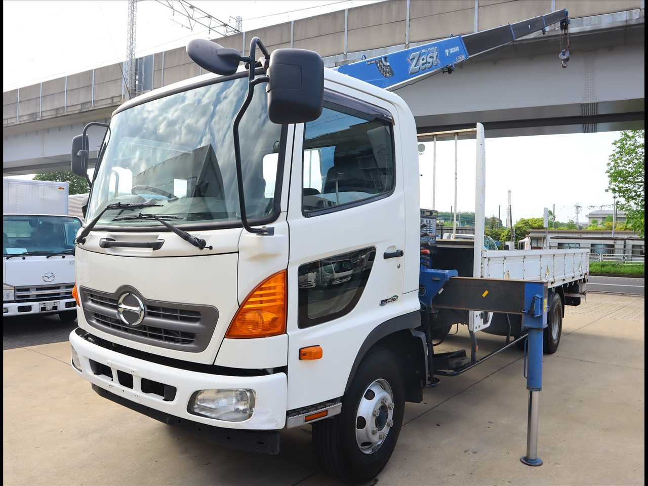 日野 レンジャー 中型/増トン クレーン付 標準