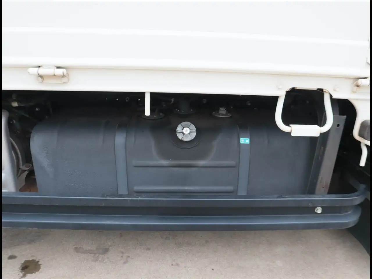 トヨタ ダイナ 小型 平ボディ 2RG-XZU700 R2の中古トラック画像15