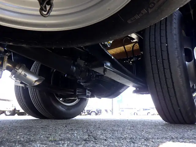 いすゞ エルフ 小型 平ボディ カスタム 2TG-NJR88AFの中古トラック画像像17