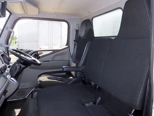 日産UD その他 小型 アルミバン ボトルカー サイドドアの中古トラック画像10