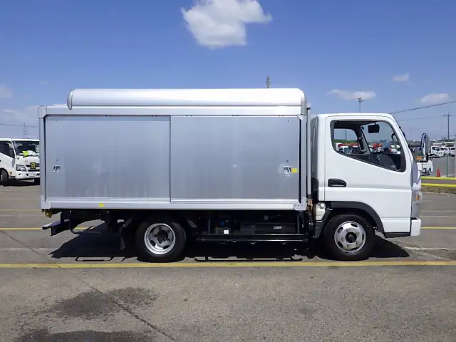 日産UD その他 小型 アルミバン ボトルカー サイドドアの中古トラック画像2